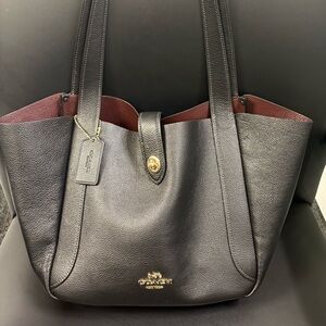 Coach Hadley Turn Lock